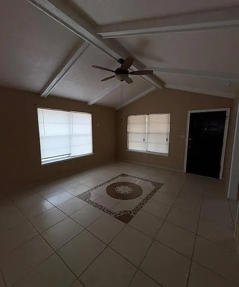 1128 N Los Ebanos Rd — Photo 2