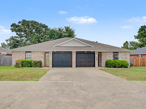 49 Holly Dr #B, Bentonville, AR 72712
