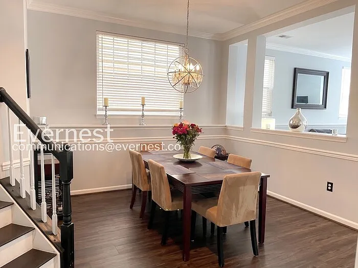 8353 Middle Ruddings Dr — Photo 9