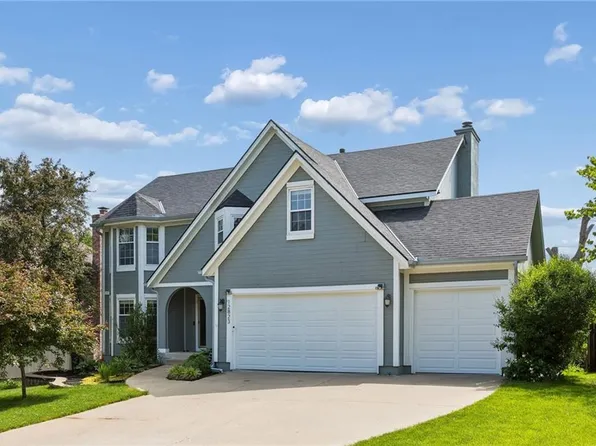 12823 Perry St, Overland Park, KS 66213