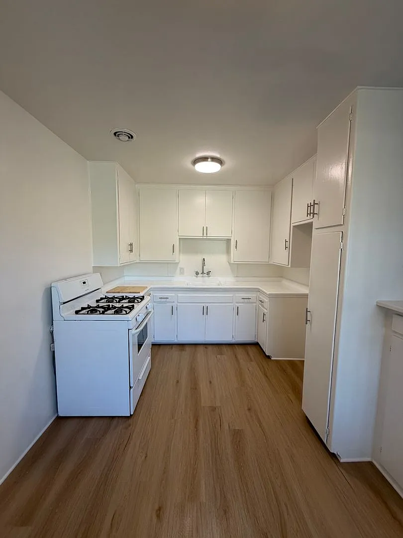 839 North A Street, Oxnard, CA 93030 — Photo 1