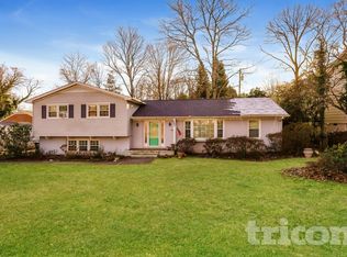 3202 Northampton Dr, Greensboro, NC 27408