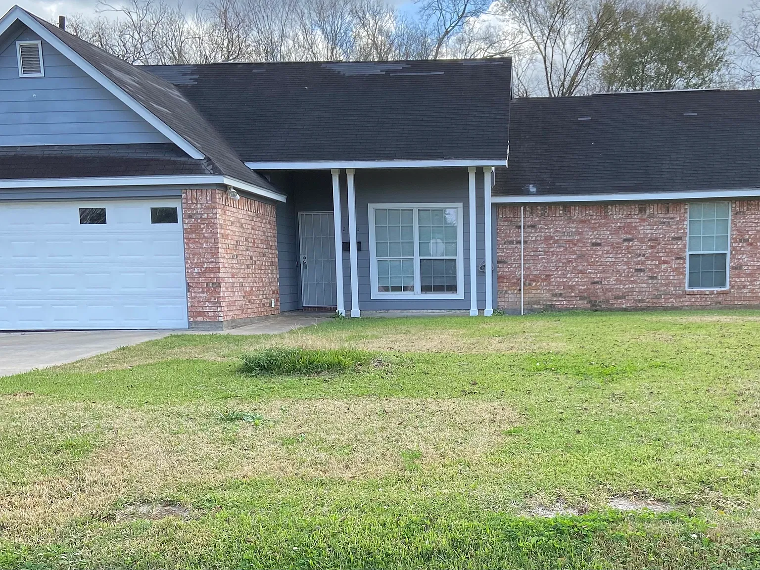 3 bed, 1385 sqft, $1,650 — Photo 1