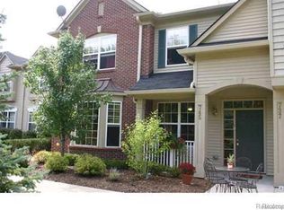 745 Abbington Ct, Howell, MI 48843
