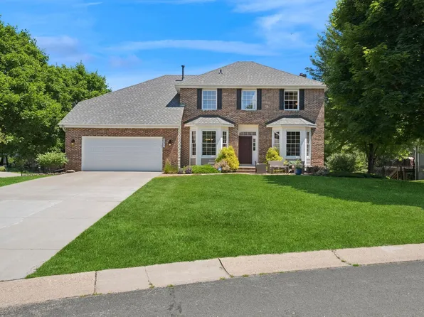 8673 Bayard Ct, Eden Prairie, MN 55347