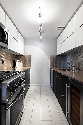 Rented by Keller Williams NYC | media 34