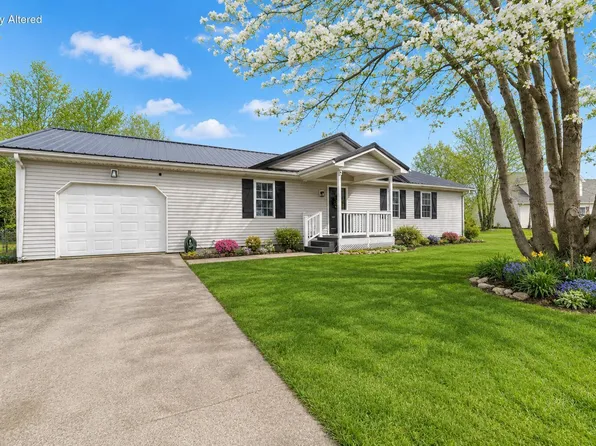 216 Raintree Cir, Stanford, KY 40484