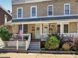 210 Market St, Marcus Hook, PA 19061