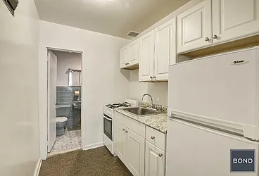 Rented by Bond New York