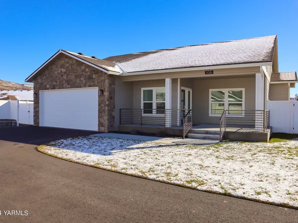 108 Pear Ct, Naches, WA 98937