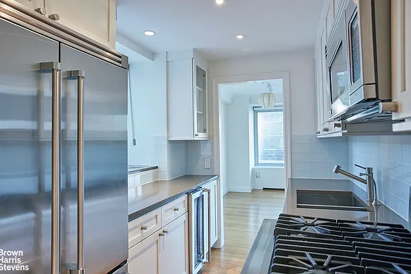 Rented by Brown Harris Stevens | media 19