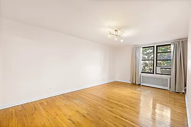 Sold by Thomas Lipovetsky, LREB