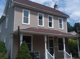 418 Valley St, Mechanicsburg, PA 17055