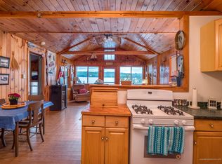 32 Lakeside Dr, Raymond, ME 04071