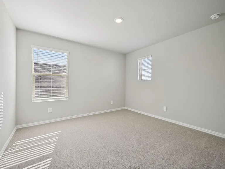 1412 Bridgestone Dr — Photo 21
