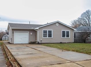 510 W Woodlawn Ave, Danville, IL 61832