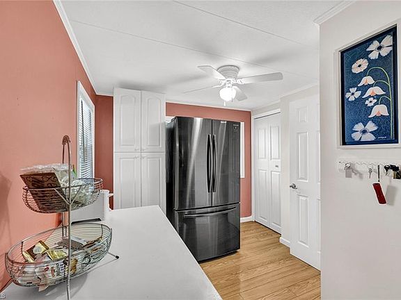 5th image of 522 Menton LN