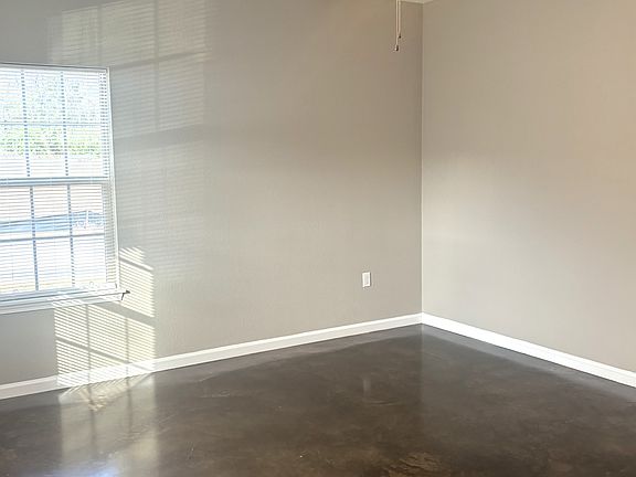 2nd image of 4299 Holcomb Dr #394
