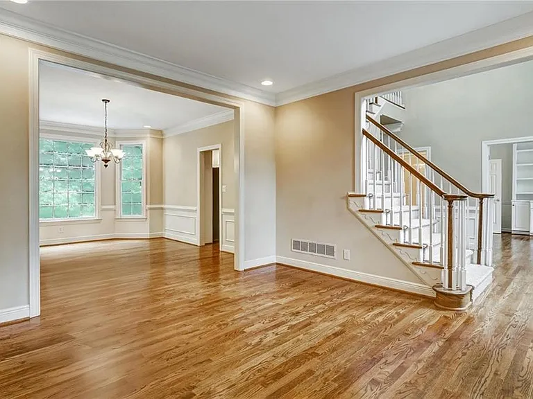 510 Jacaranda Ct — Photo 10
