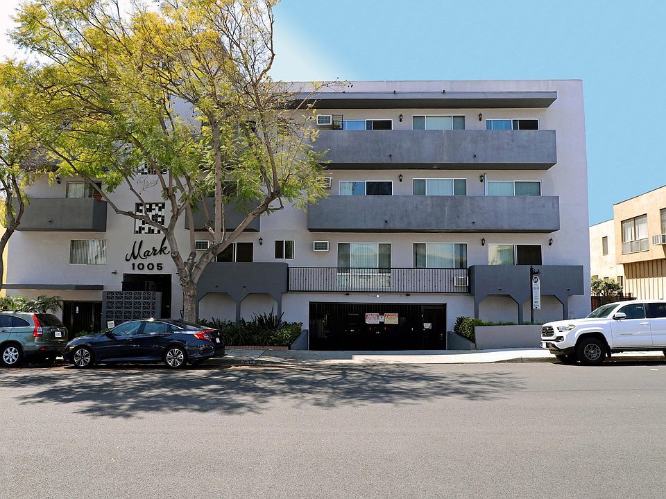 1st image of 1005 N Stanley Ave #103