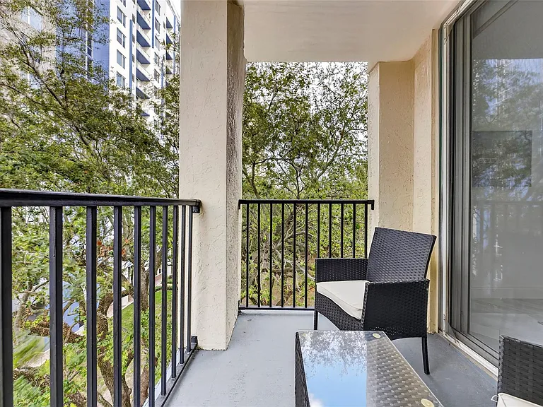 520 SE 5th Ave #2404 — Photo 21