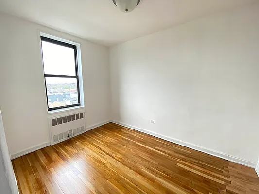 Sold by Diamond Real, Inc. | media 5