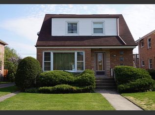 7539 W Monroe St, Niles, IL 60714