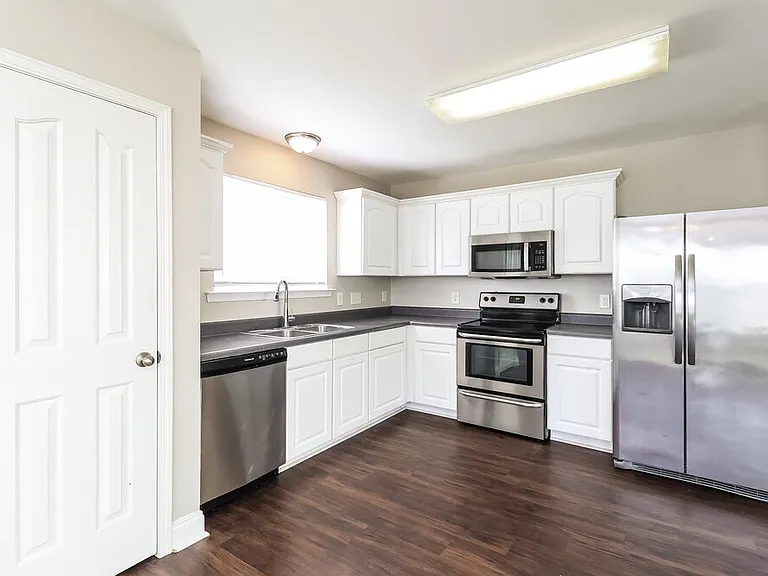 4500 Red Hook Rd — Photo 9