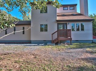 201 Lookout Dr, Albrightsville, PA
