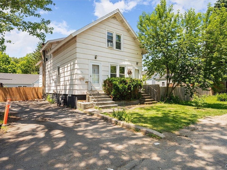 1st image of 304 Lind Ave