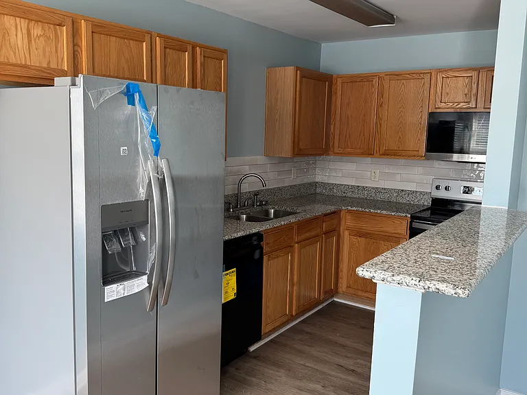 7712 Autry Cir — Photo 3