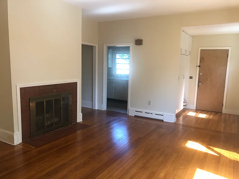32 Forbus St #B — Photo 4
