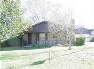 311 Foster St, Tomball, TX 77375