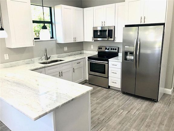 4th image of 4919 3rd Ave S