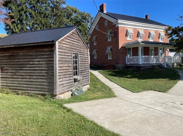 1021 Brush Rd NE, Minerva, OH 44657