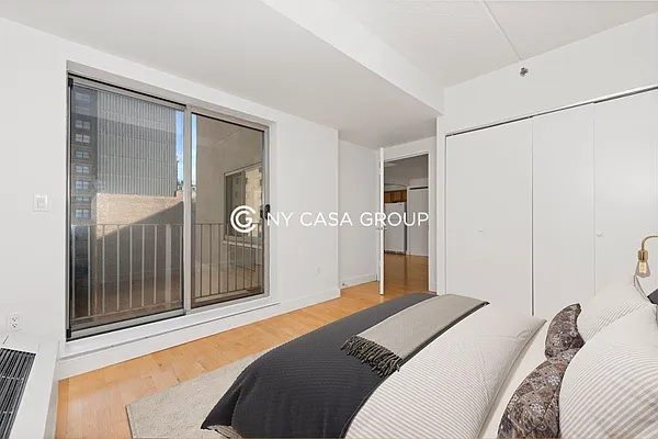 Rented by NY Casa Group | media 20