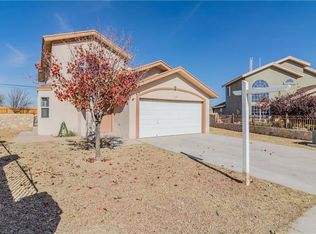 537 Valle Calido Dr, Socorro, TX 79927