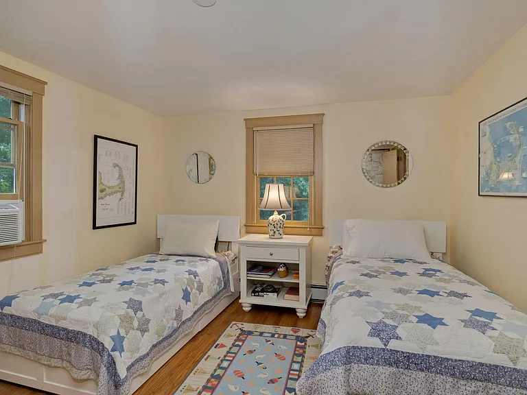 6 Beachway Rd — Photo 9
