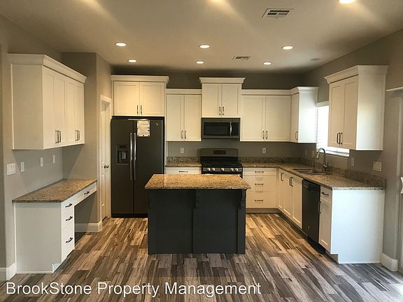 2nd image of 2520 N Blackhawk Dr Unit 20