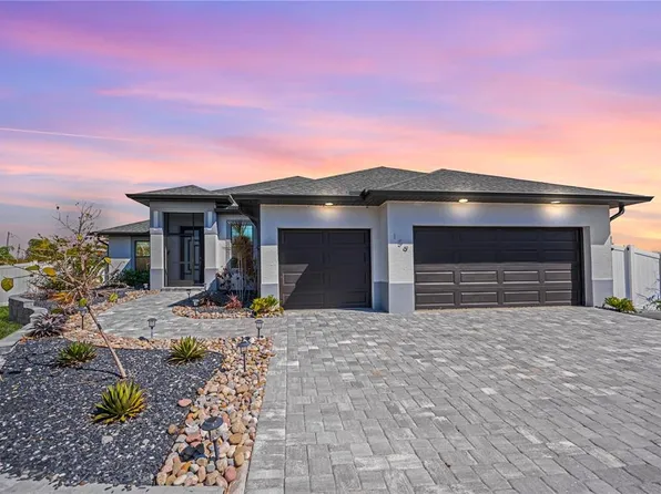 159 April Rd, Rotonda West, FL 33947