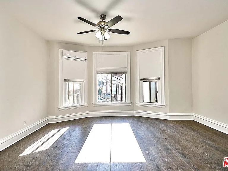 826 S Park View St #3 — Photo 15