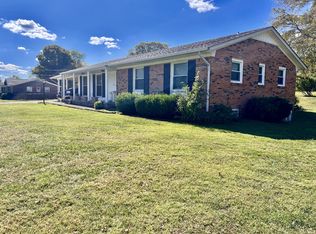 220 Robin Hood Rd, Pulaski, TN 38478