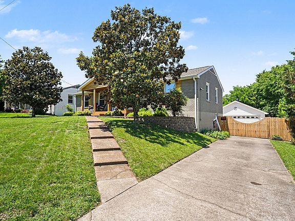 2nd image of 824 Roseview Dr