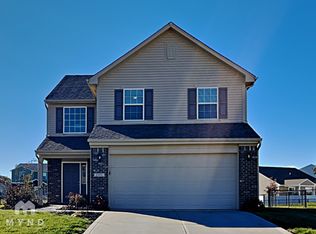 2352 Rosewood Dr, Greenwood, IN 46143