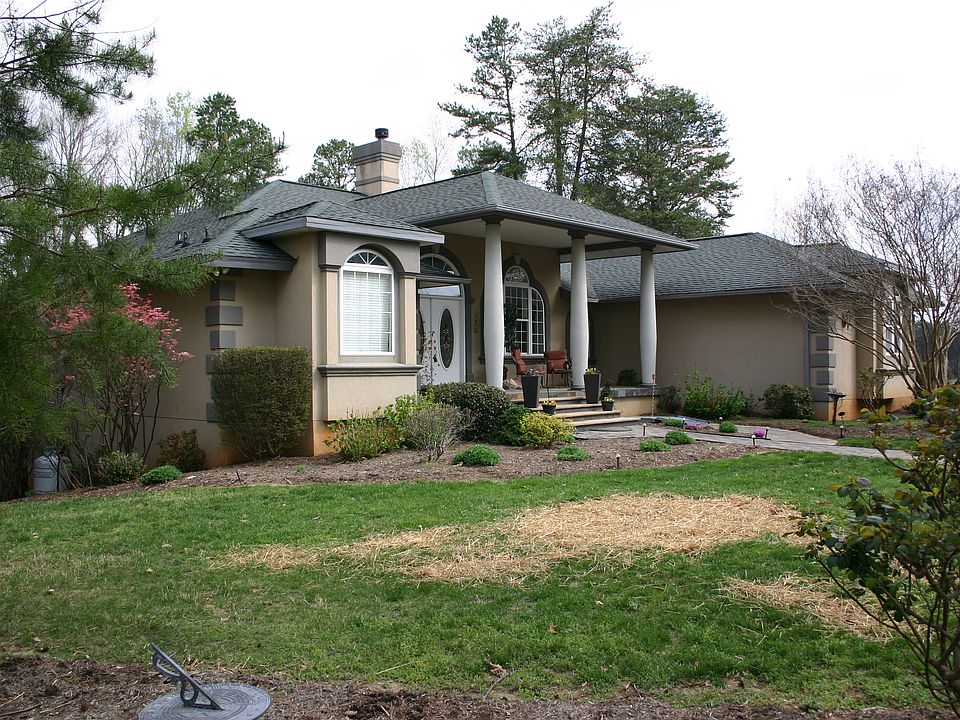 1st image of 8336 Chick Dr