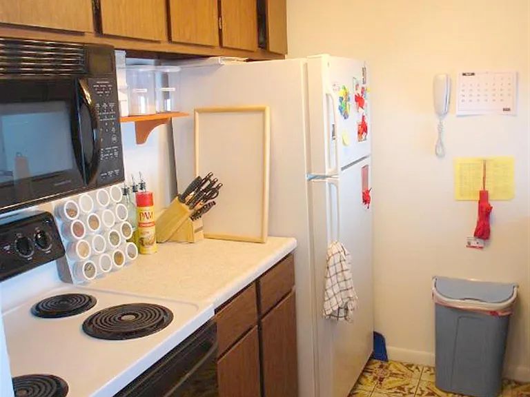 37 Belmont St #2 — Photo 2