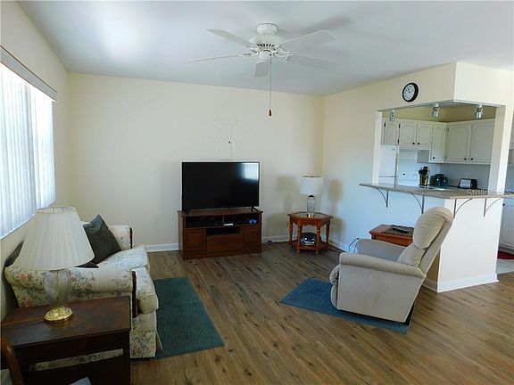 2nd image of 102 Cambridge Trl APT 219