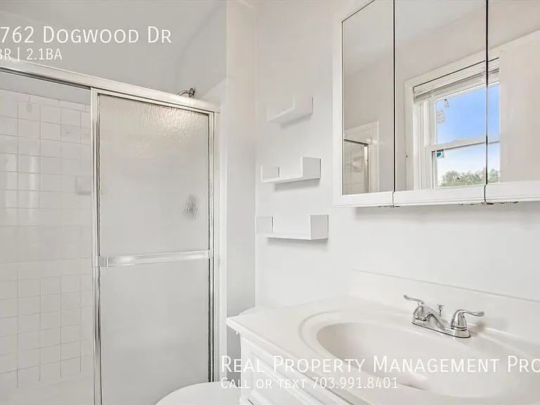 1762 Dogwood Dr — Photo 13
