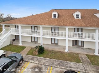 76 Carriage Ln #6, Destrehan, LA 70047