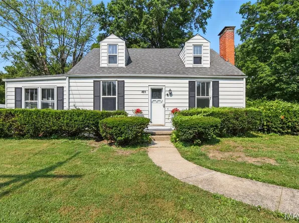 401 S Elm Ave, Wright City, MO 63390